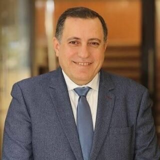 الدكتور أحمد جميل عزم